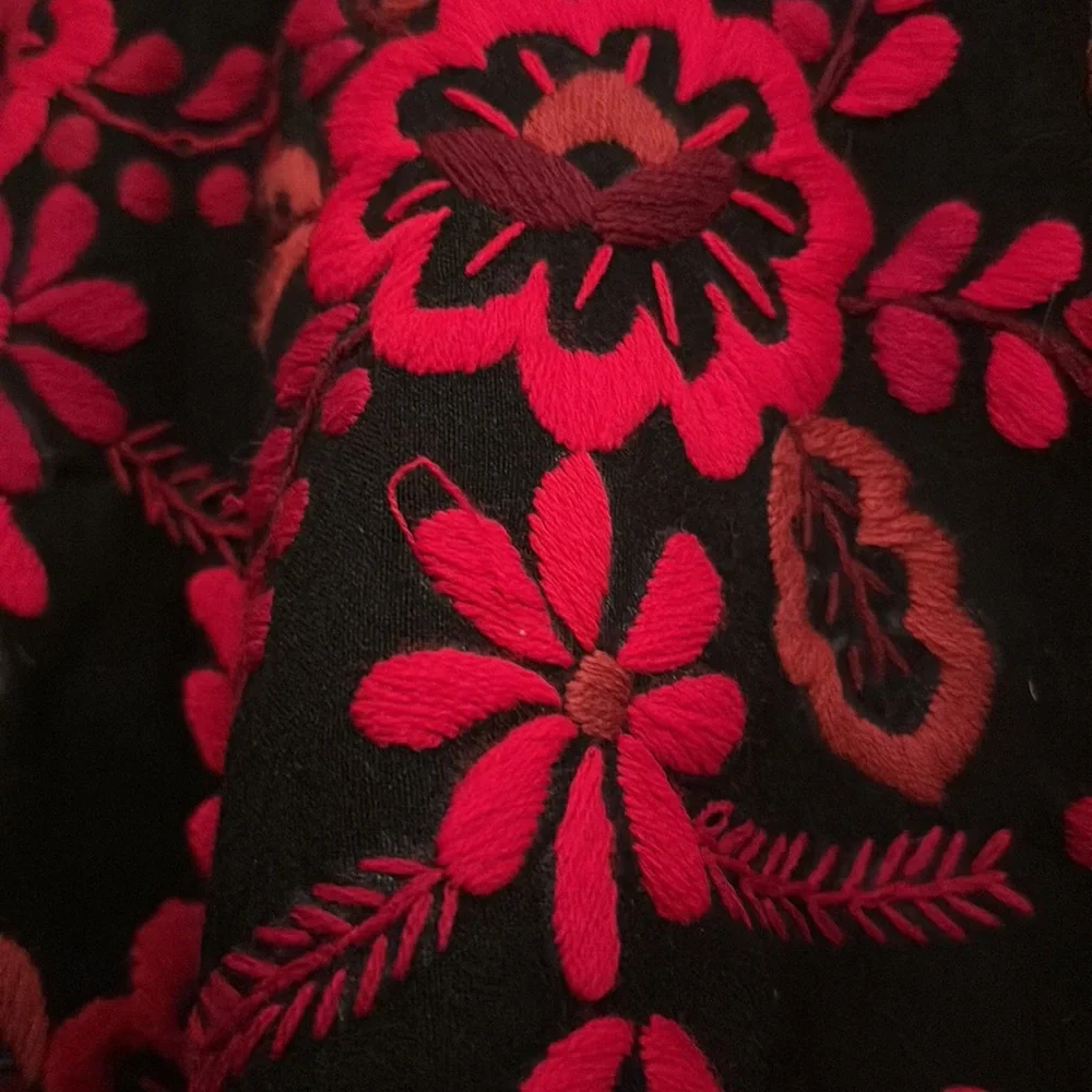 Poncho - Picture 2 of 2